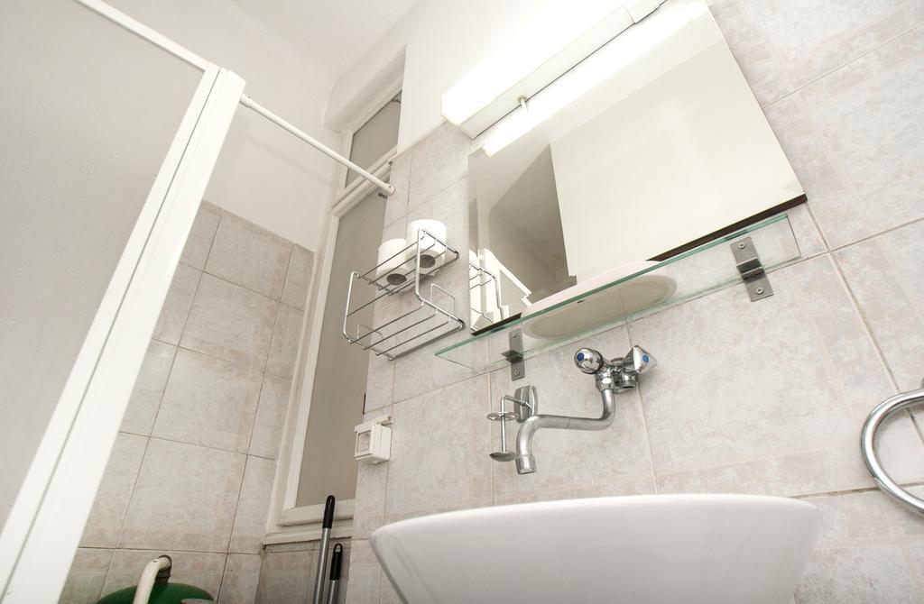 Bridge Apartment Belgrado Quarto foto